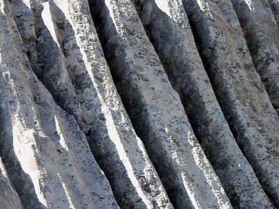 I 'campi carreggiati', fenomeni erosivi su rocce calcaree | R. Pockaj