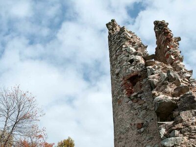 Ruderi del Castello Mirabello | G. Bernardi